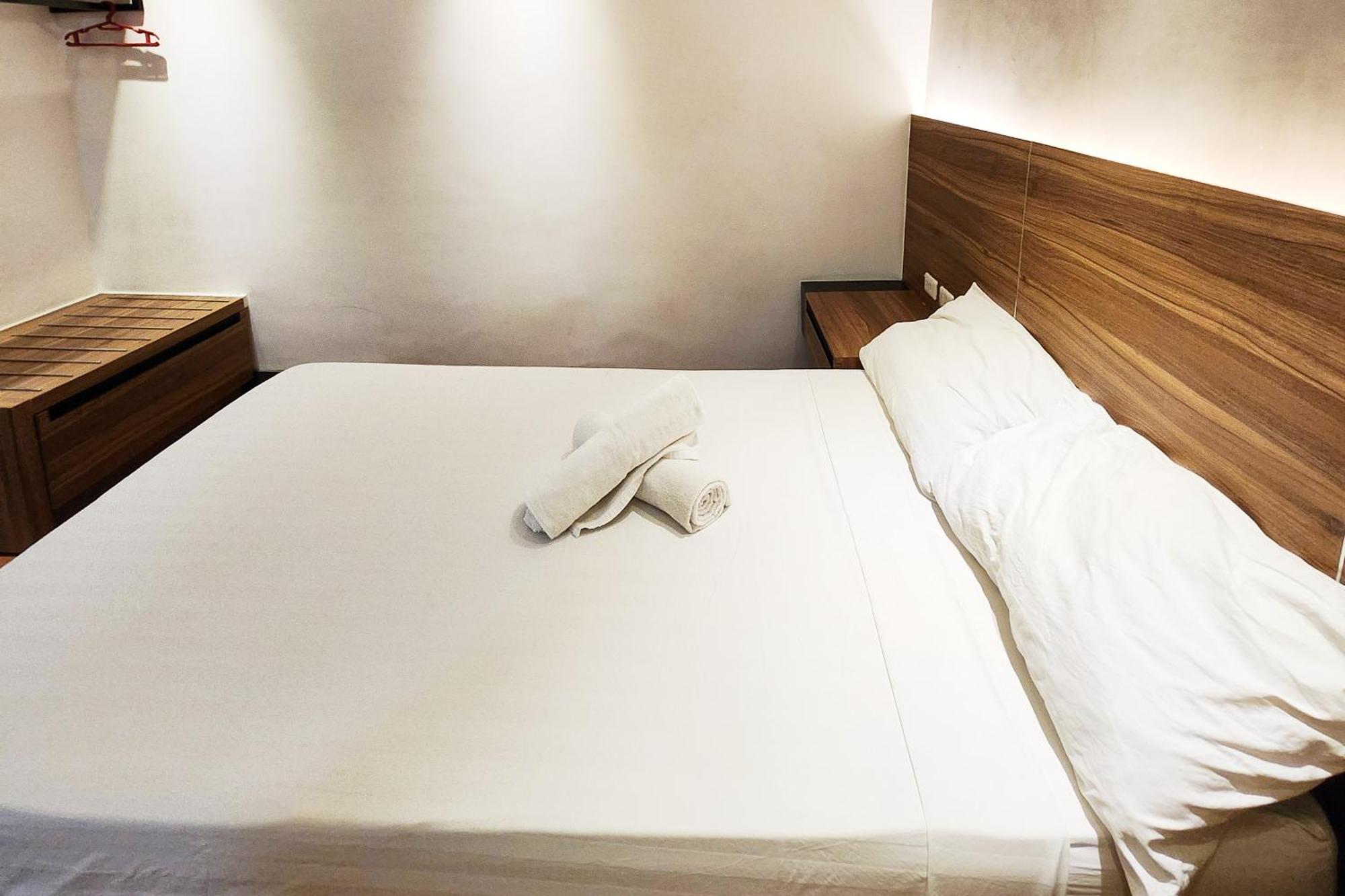 Boulevard Pension Hotel Cebu Bagian luar foto