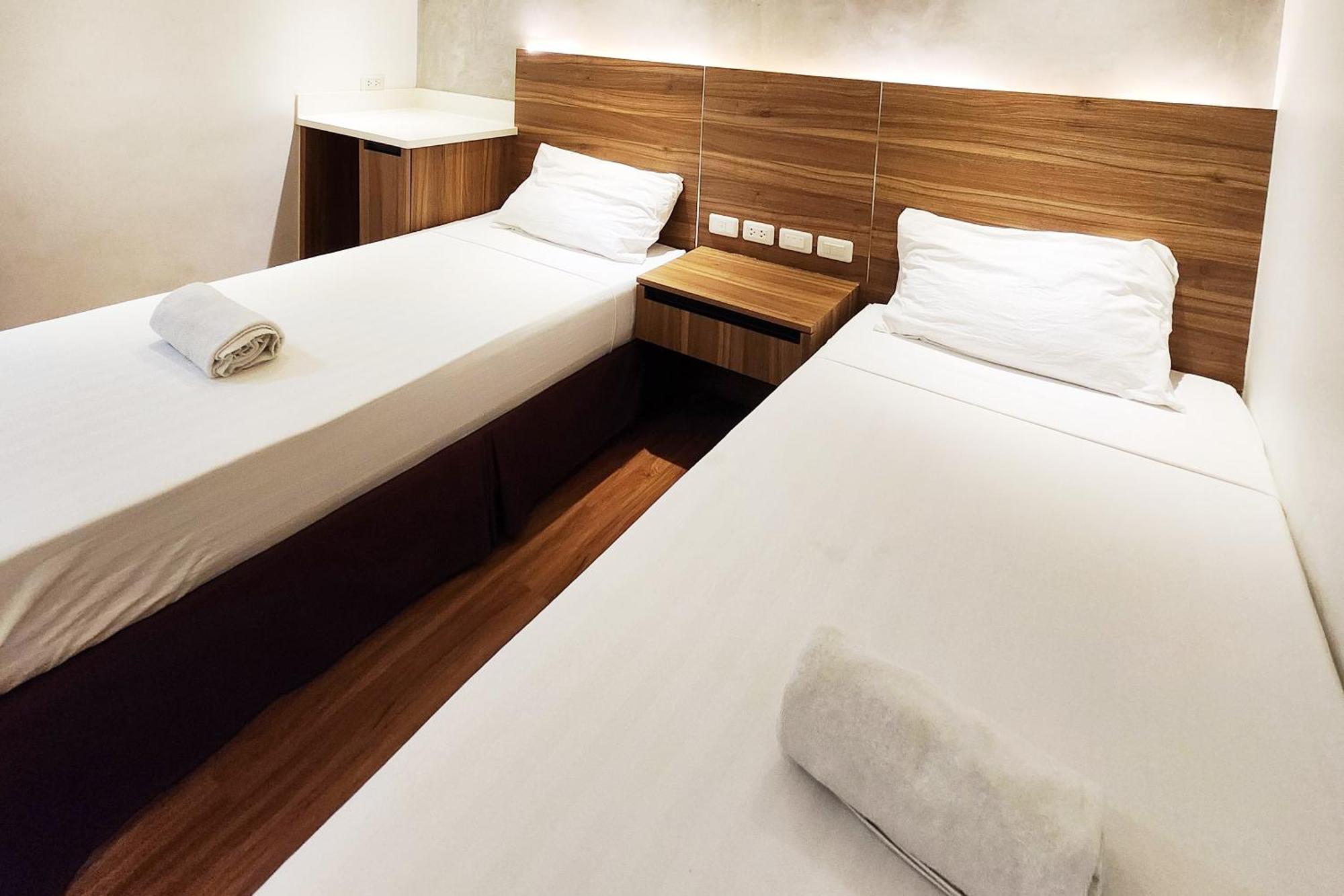 Boulevard Pension Hotel Cebu Bagian luar foto
