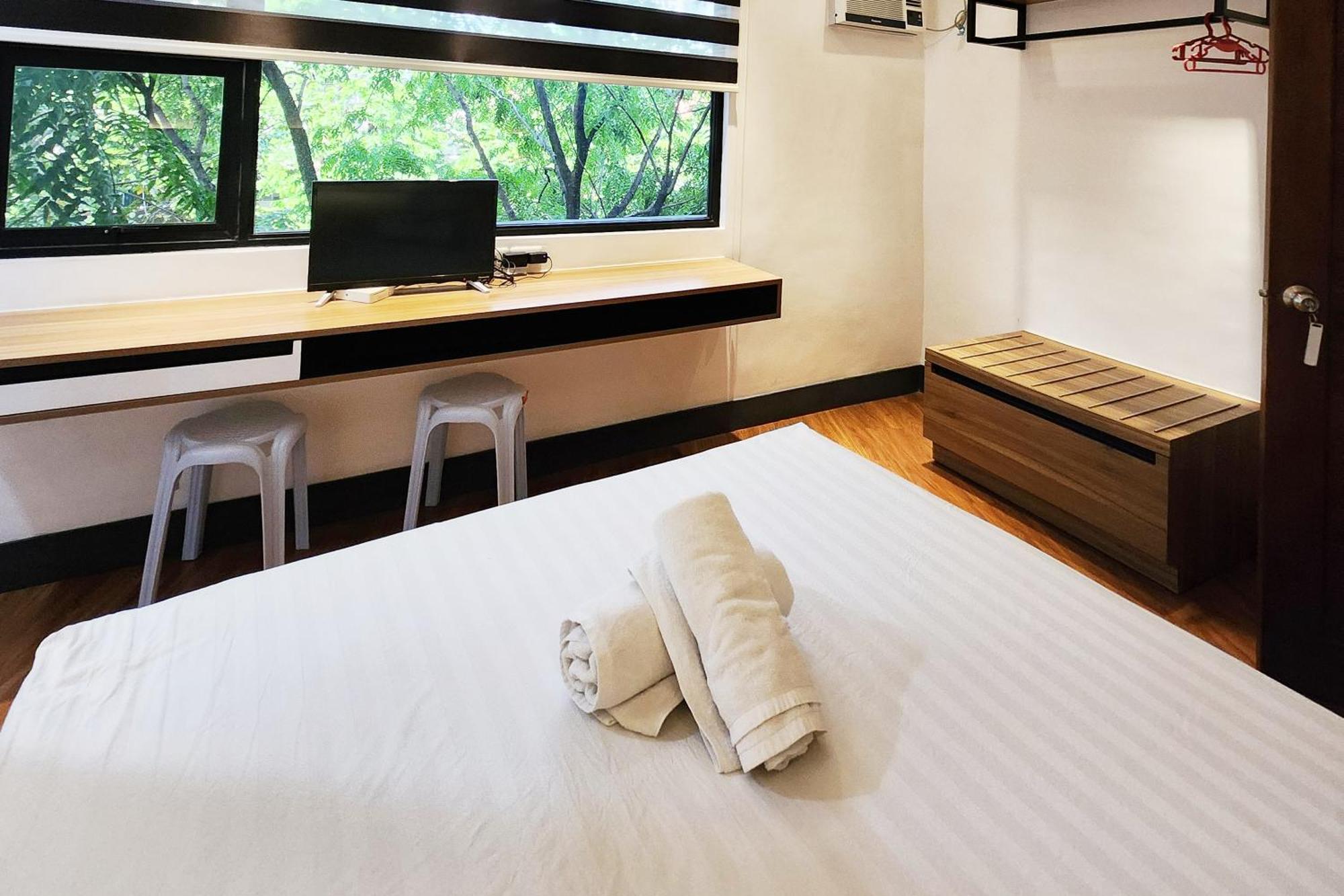 Boulevard Pension Hotel Cebu Bagian luar foto